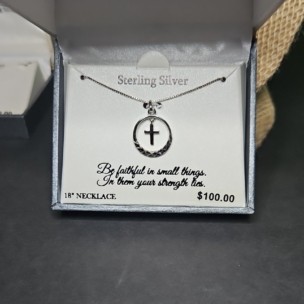 2/$75 Elegant Silver Cross Pendant Necklace 18" Must Bundle For Discount,